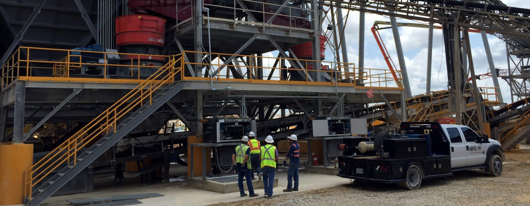 ROMCO Material Processing Systems Crushing Drilling Sandik